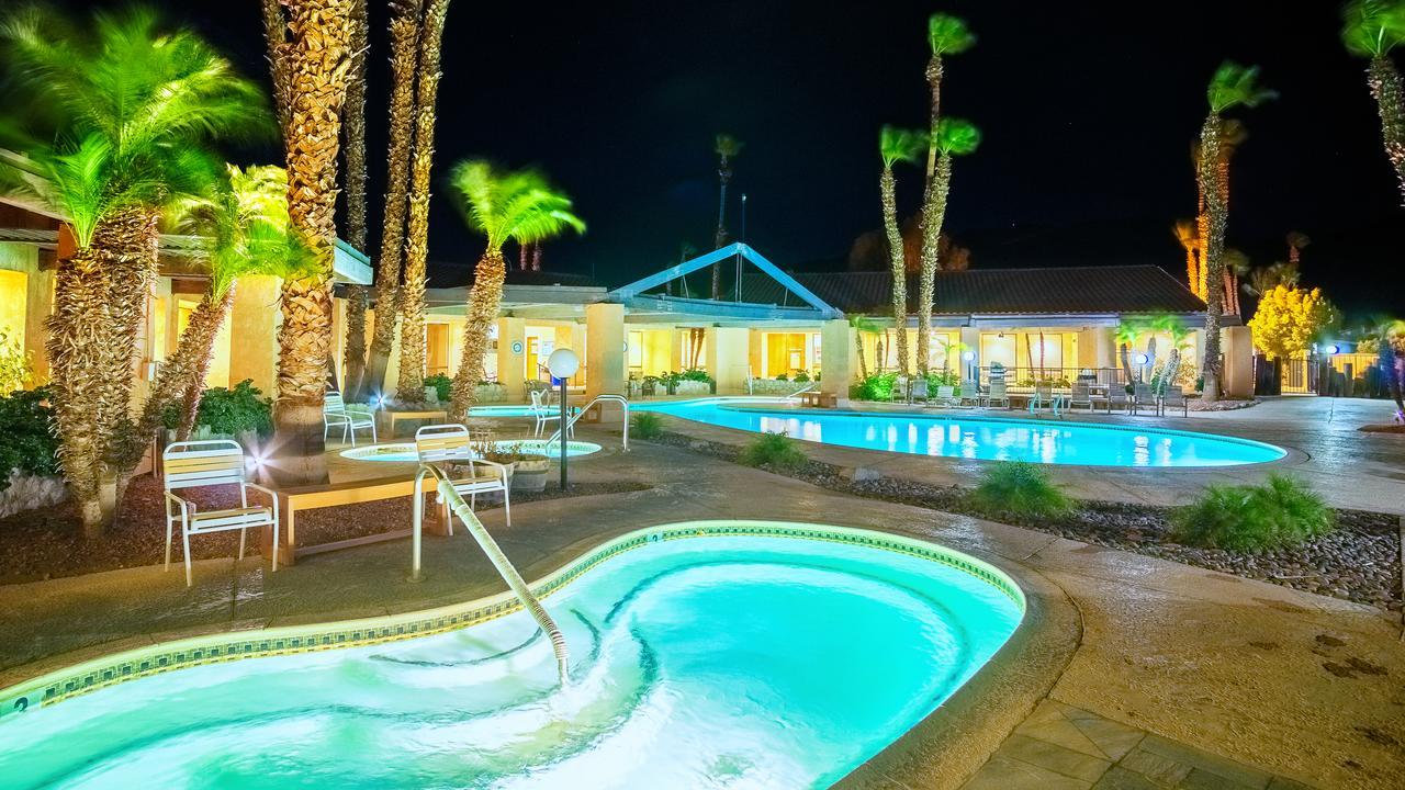 Sky Valley Mineral Hot Springs Resort Desert Hot Springs Buitenkant foto